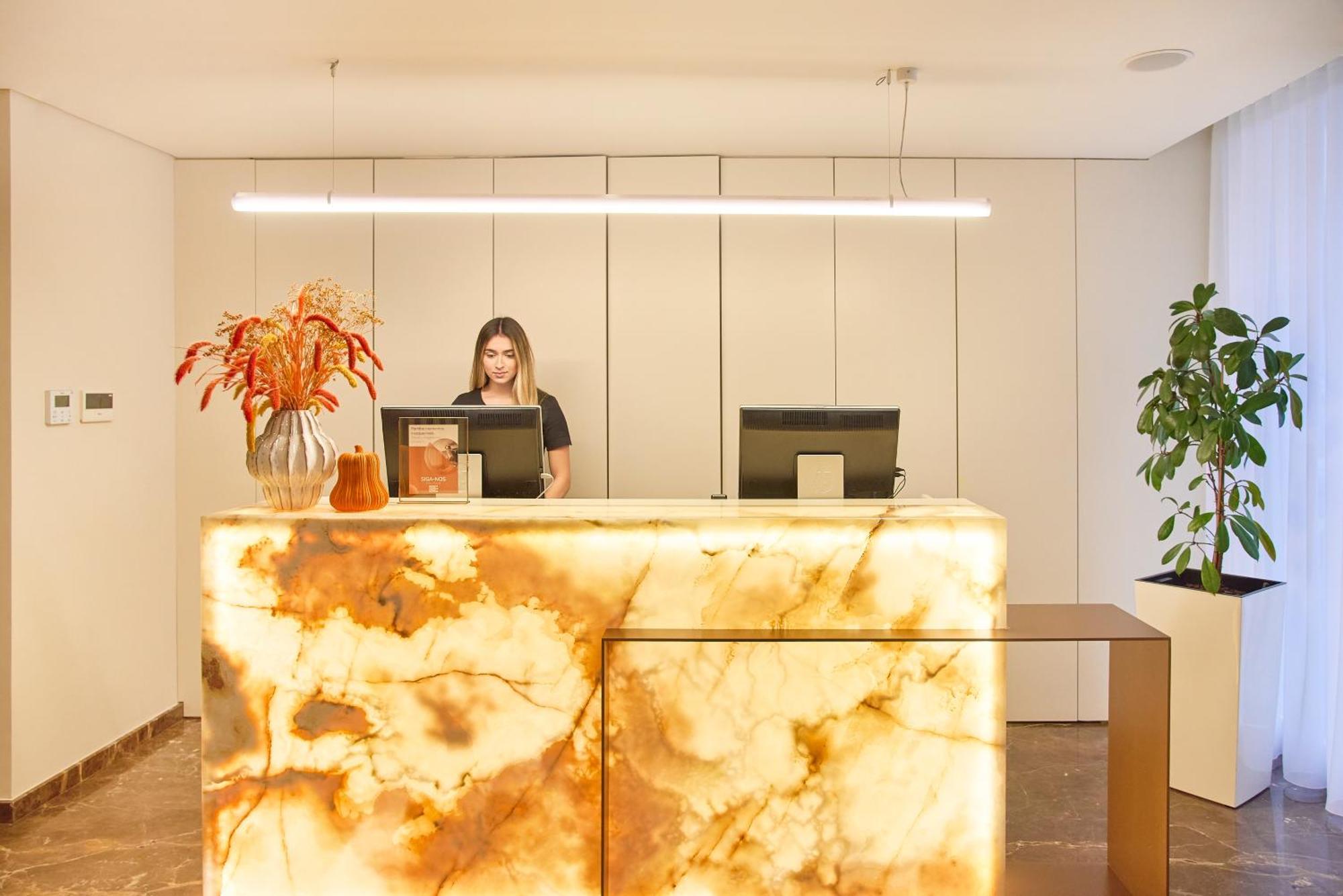 Hotel Moon & Sun Брага Екстериор снимка